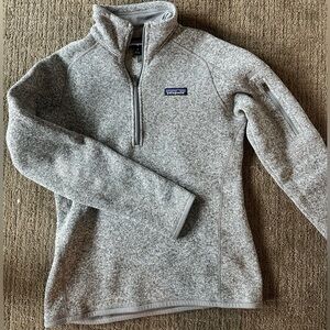 Grey Patagonia pullover